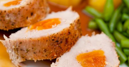 Na Trzech Króli podam tę pieczeń. Mięso jest mięciutkie i delikatne, a aromat unosi się w całym domu