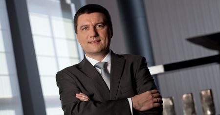 PEKAES przejmuje spółkę za 76 mln zł