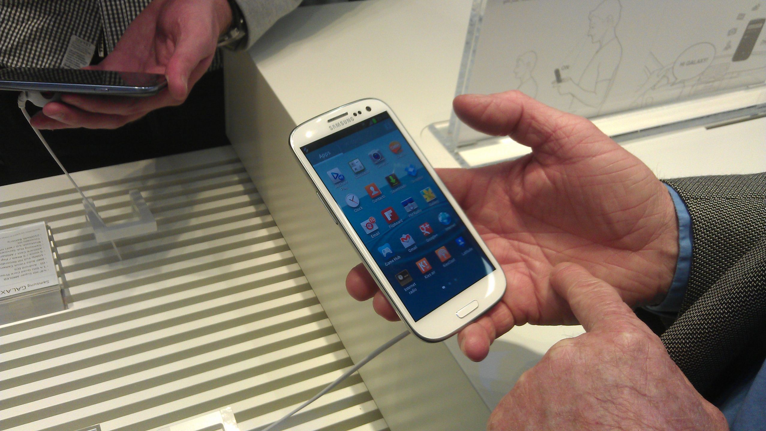 Samsung Galaxy S III - pierwsze wrażenia 2