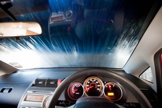 Auta z kierownicą po prawej stronie. Wkrótce nowe przepisy