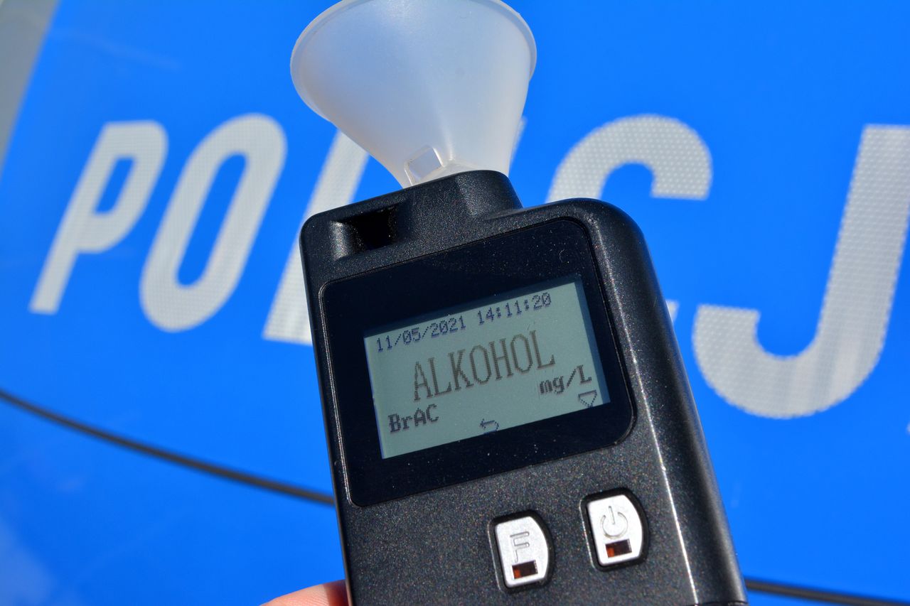 Ponad 1,5 promila za kierownicą. Policja zatrzymała 52-latka w Ostrowcu Świętokrzyskim