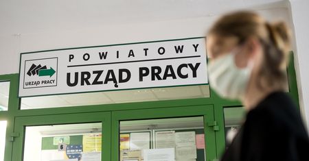Urzędnik reaguje po naszym tekście. "Odrzuciliśmy mniej niż pół procenta wniosków"