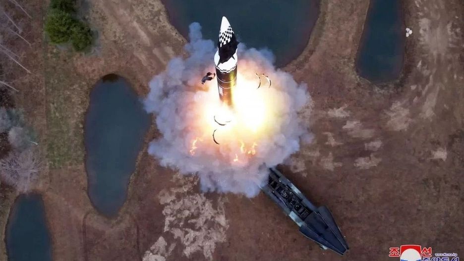 Hwasong-16Na prawdopodobnie nie jest jeszcze gotowy na to, aby można zaliczyć go do klasy IRBM