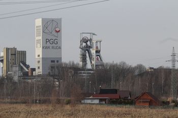 Planowane podwyżki dla górników. Związki chcą rozmawiać, największa spółka górnicza komentuje