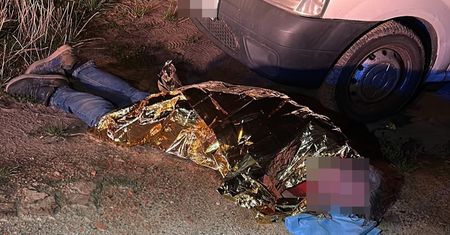 Usłyszeli wołanie o pomoc. Mężczyzna leżał w zaroślach