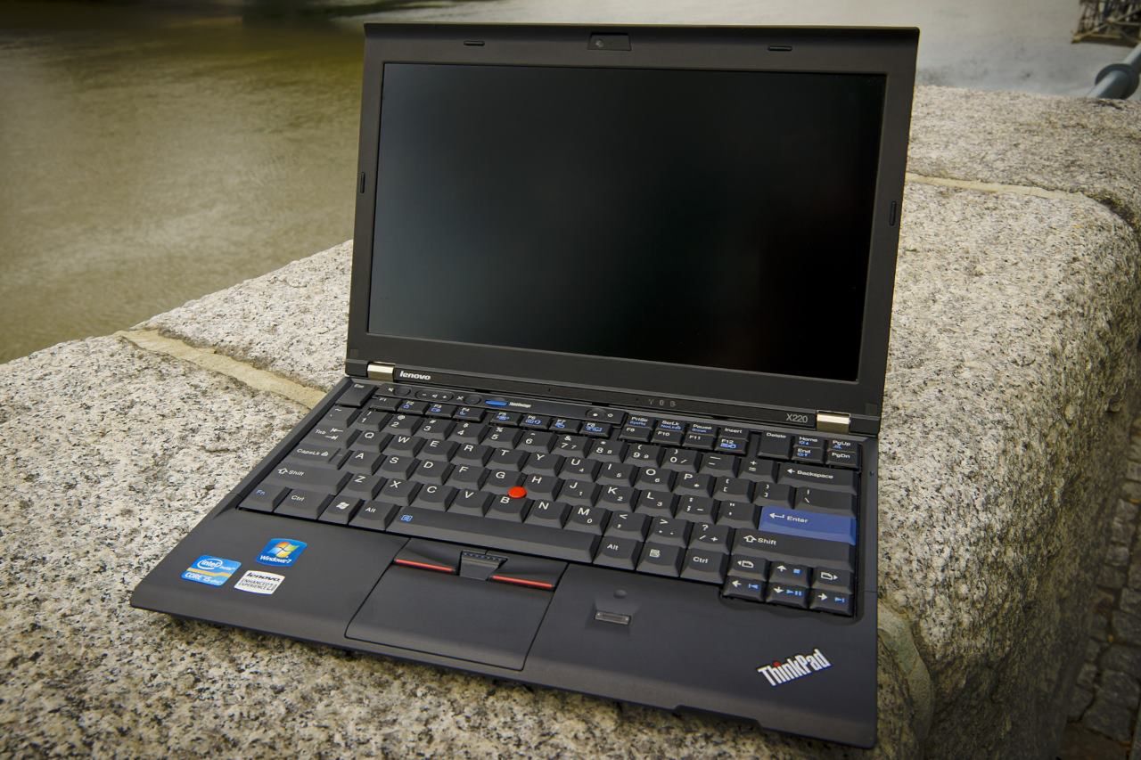 Retro ThinkPad: Lenovo szykuje biznesowego laptopa w „starym stylu”
