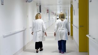 Szpitale bez pieniędzy na wypłaty. Obarczają winą NFZ
