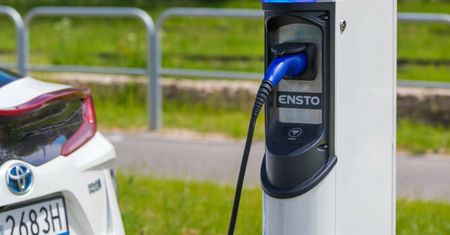 Program„Mój elektryk”: Kalkulator dopłat ułatwi sprawdzenie cen.