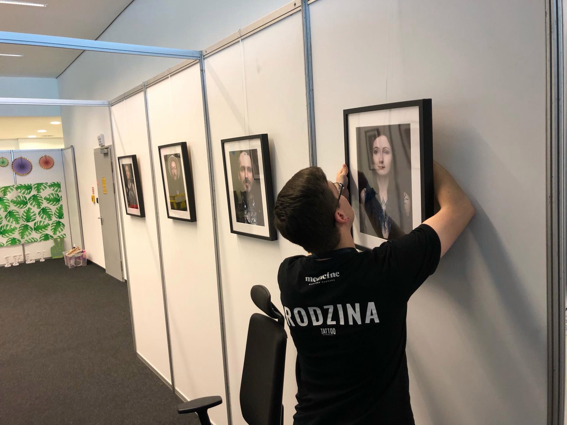 O tym, jak przygotowałem wystawę fotograficzną w domu. Nie było łatwo 7