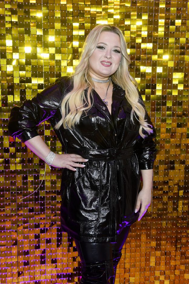 Gosia Andrzejewicz tłumaczy się z proszenia o "DONEJTY": "Zapewniam, że MAM ZA CO ŻYĆ"