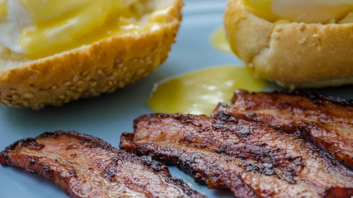 Dlaczego kanapka z boczkiem i serem jest niezdrowa? 