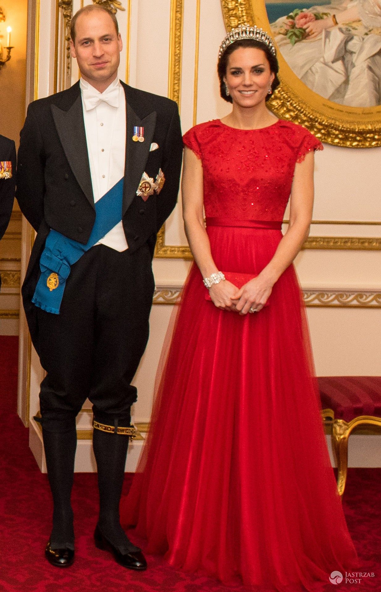 Księżna Kate i Książę William na przedświątecznej kolacji dyplomatycznej w Pałacu Buckingham