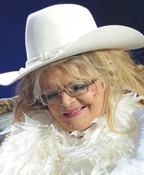 Czy Violetta Villas zmarła wcześniej?