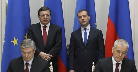Stosunki Rosja-UE. Chcą szybkiego podpisania umowy