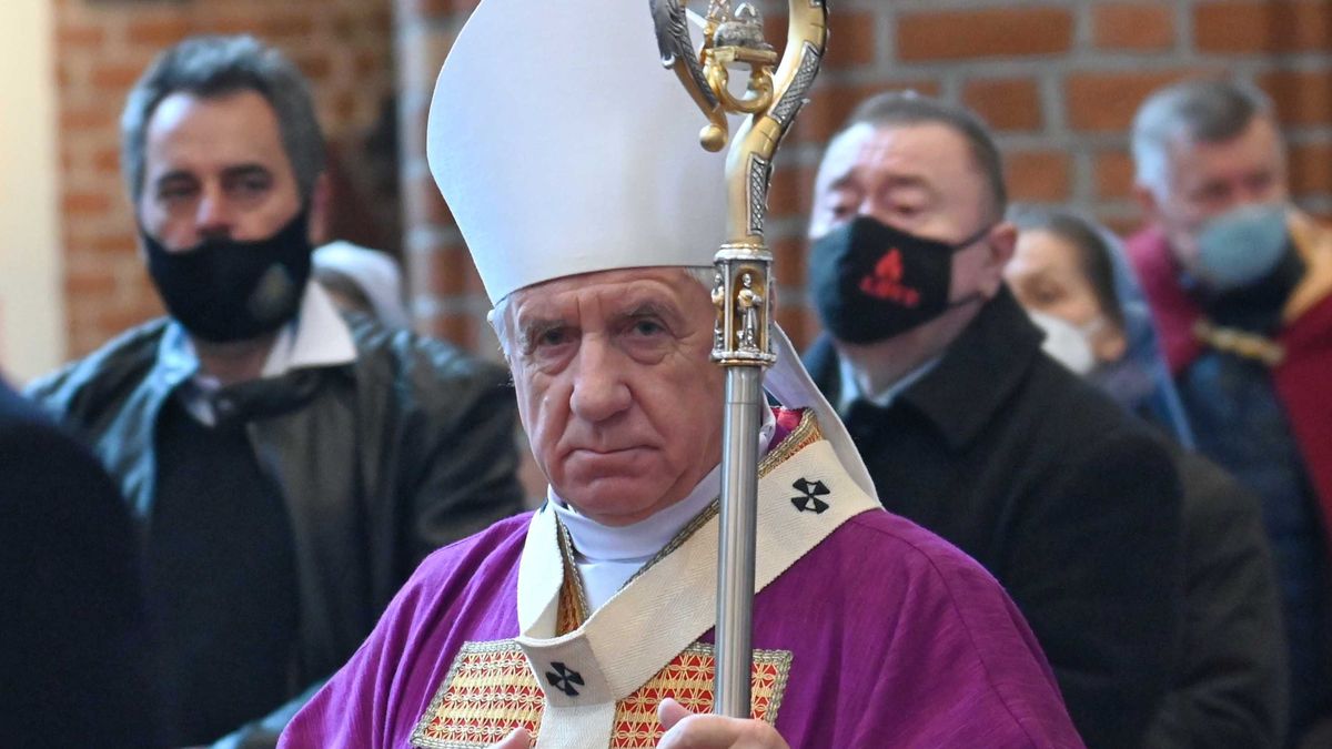 abp Andrzej Dzięga
