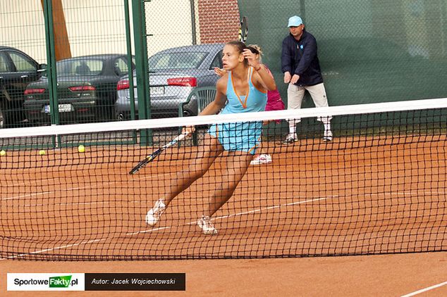 Magda Linette, podobnie jak przed rokiem Marta Domachowska i Sandra Zaniewska, osiągnęła II rundę turnieju Baku Cup