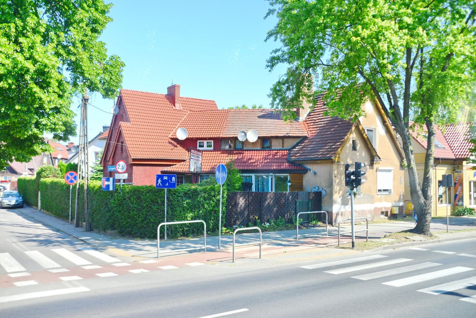 Polen, #4324
Polen, #4324
Till Beck
POL, Polen, Pomerania, Spielstrasse, Wohngebäude, Szczecinska, Jagiellonska, pol, polen, pomerania, spielstrasse, wohngebäude, szczecinska, jagiellonska