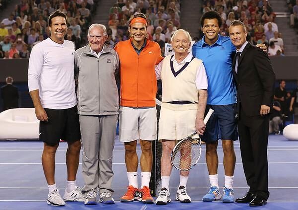 Patrick Rafter, Tony Roche, Roger Federer, Rod Laver, Jo-Wilfried Tsonga oraz Lleyton Hewitt (Foto: Twitter)
