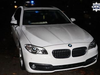 Bytom: BMW nie miało przedniej tablicy, a tylna należała do innego auta. Kierowca odpowie przed sądem