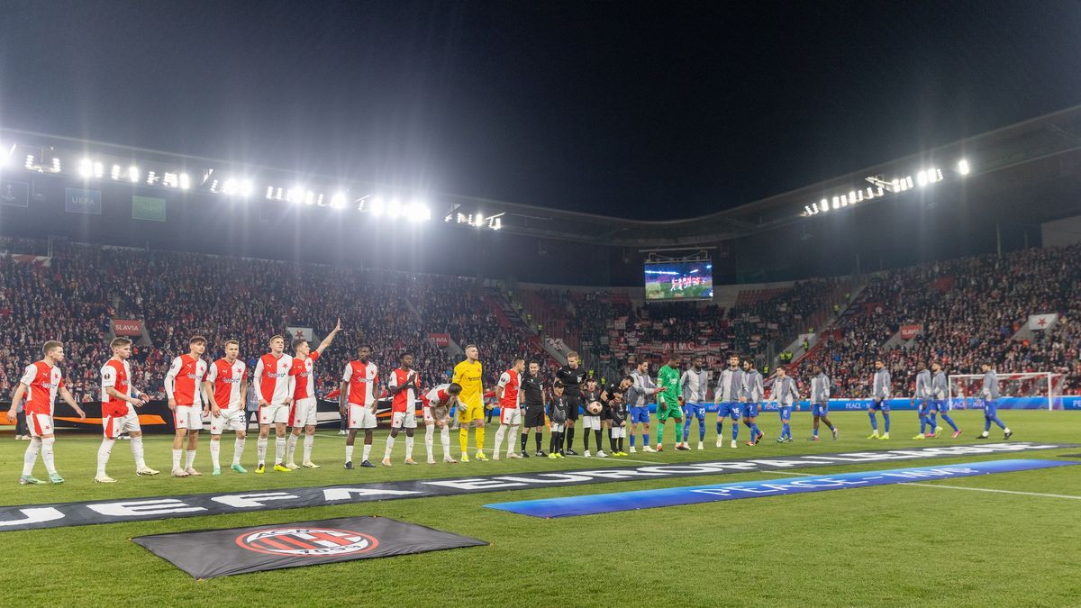 Spotkanie Slavia Praga - AC Milan wypełniło trybuny czeskiego stadionu do ostatniego miejsca