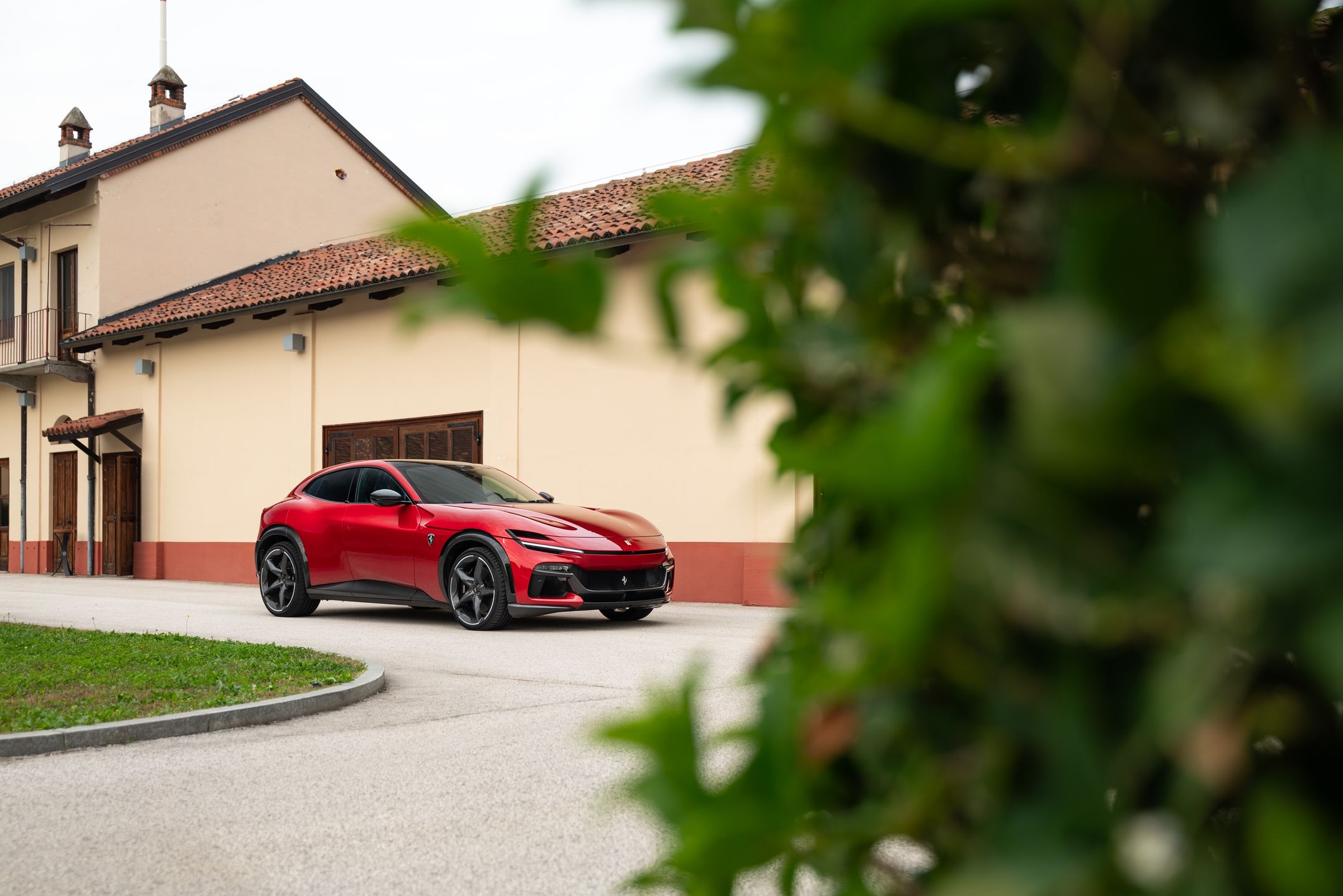 Ferrari Purosangue Handling Speciale