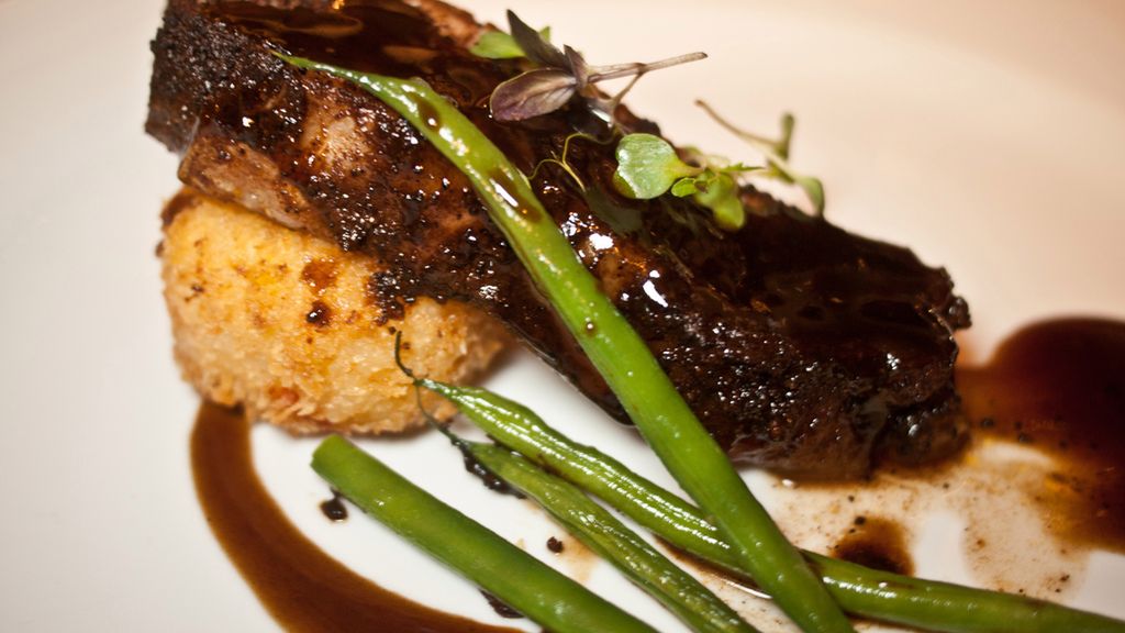 Pieczona górka cielęca (samo mięso)