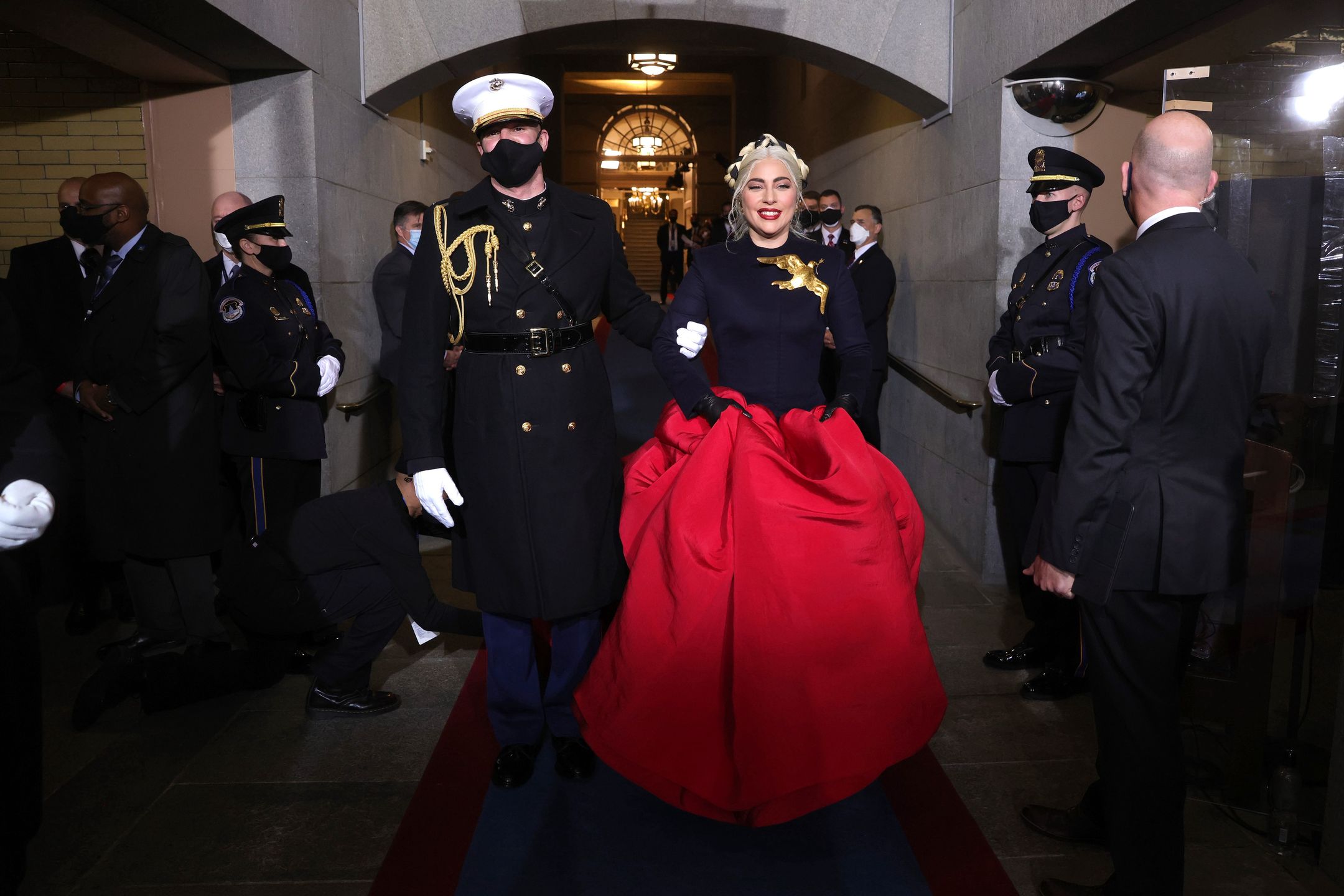 Lady Gaga śpiewa hymn USA na zaprzysiężeniu nowego prezydenta, Joe Bidena