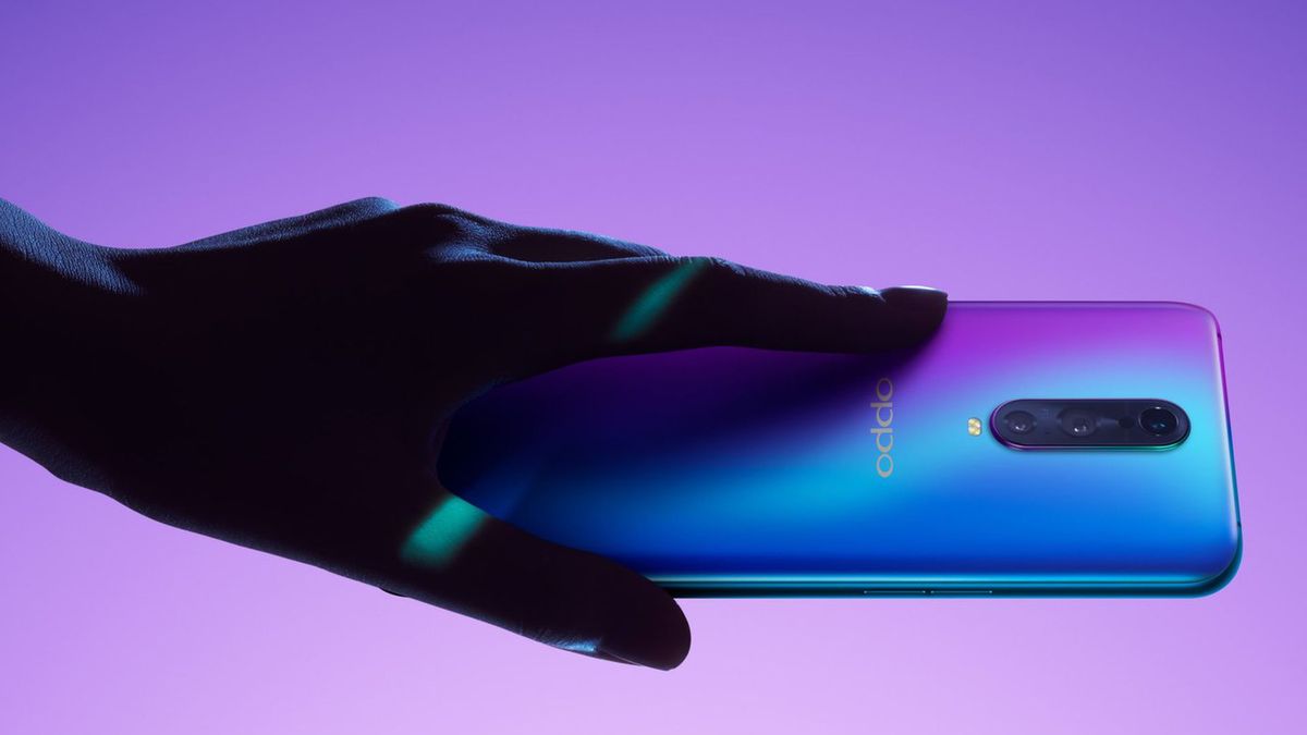 Jeszcze niedawno to układ z dwoma aparatami uchodził za luksus... (fot. Oppo)