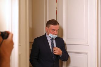 Dobre zarobki w resorcie Ziobry. NIK ma wątpliwości