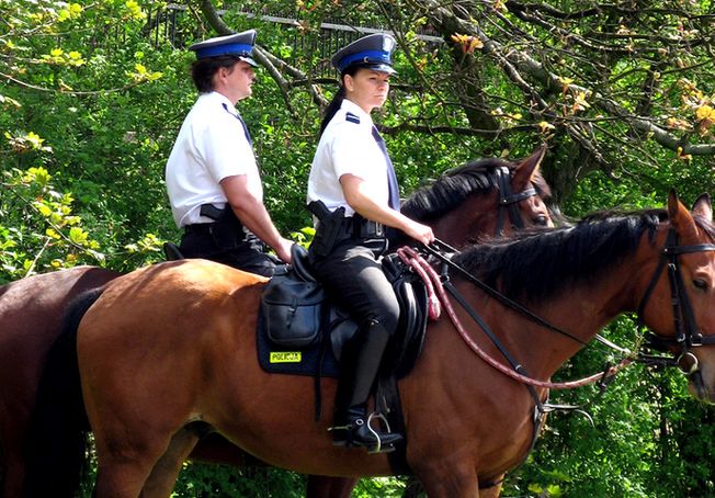 Dyskryminacja kobiet w służbach mundurowych. "Wiele osiągnięto, ale są problemy"