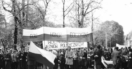 40. rocznica wprowadzenia stanu wojennego w Polsce. Rada Miasta Poznania przyjęła wspólne stanowisko