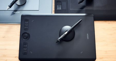 House of Retouching o Wacom Intuos Pro