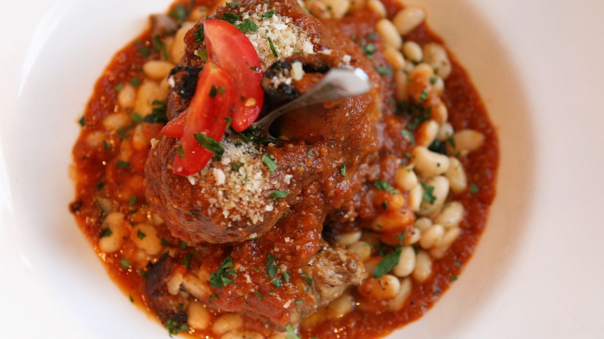 Duszone żeberka cielęce (mięso i tłuszcz)