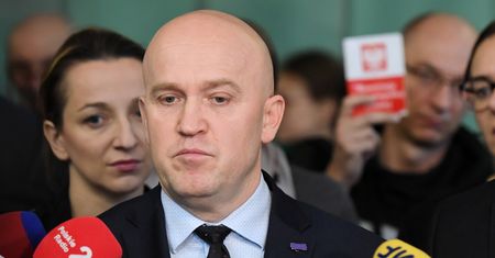 "Odcięło mi świadomość". Znamy szczegóły wypadku wiceministra Mazura