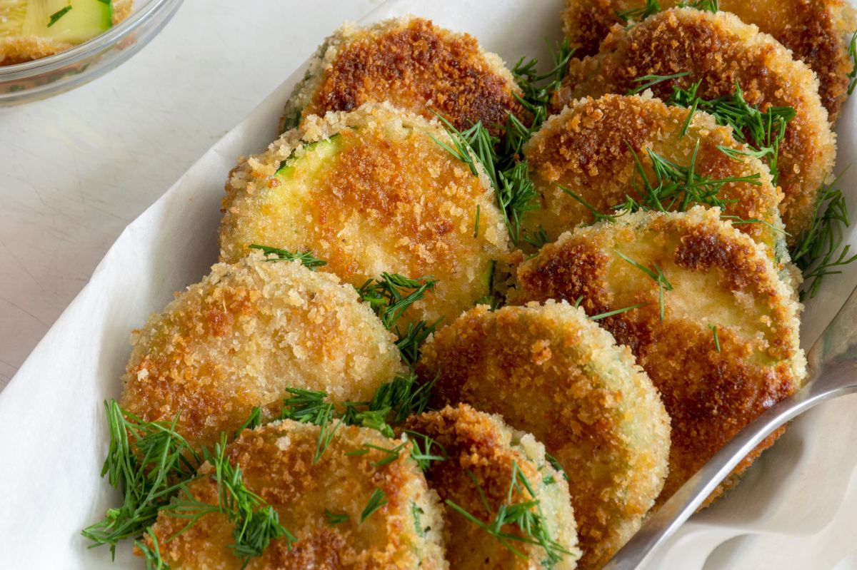 Crispy zucchini rings - Delicacies