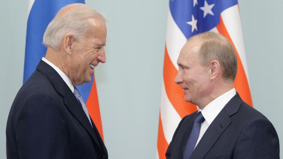 Joe Biden i Władimir Putin w 2011 r. Biden był wtedy wiceprezydentem USA, Putin - premierem Rosji