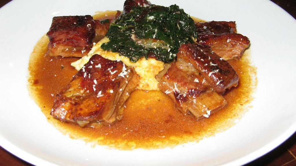 Duszone żeberka cielęce (samo mięso)