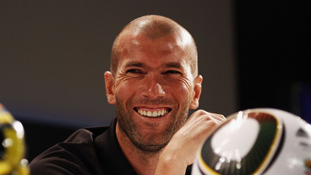 Zdjęcie okładkowe artykułu: Getty Images / Dominic Barnardt / Na zdjęciu: Zinedine Zidane
