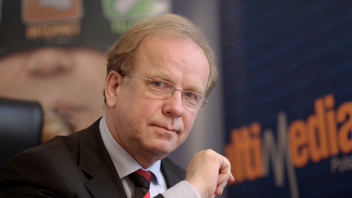 Andrzej Rogowski, prezes Multimedia Polska zdecydował o podpisaniu umowy na szybsze łącze internetowe