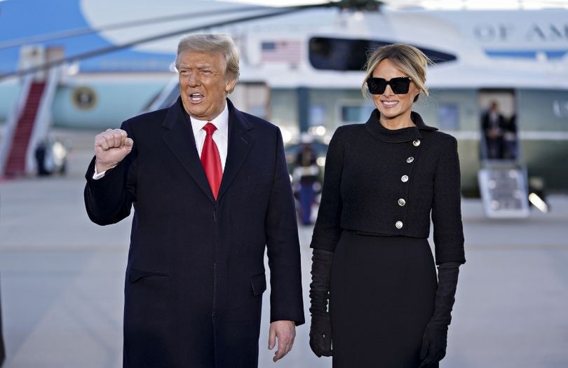 Donald i Melania Trumpowie żegnają się z Białym Domem