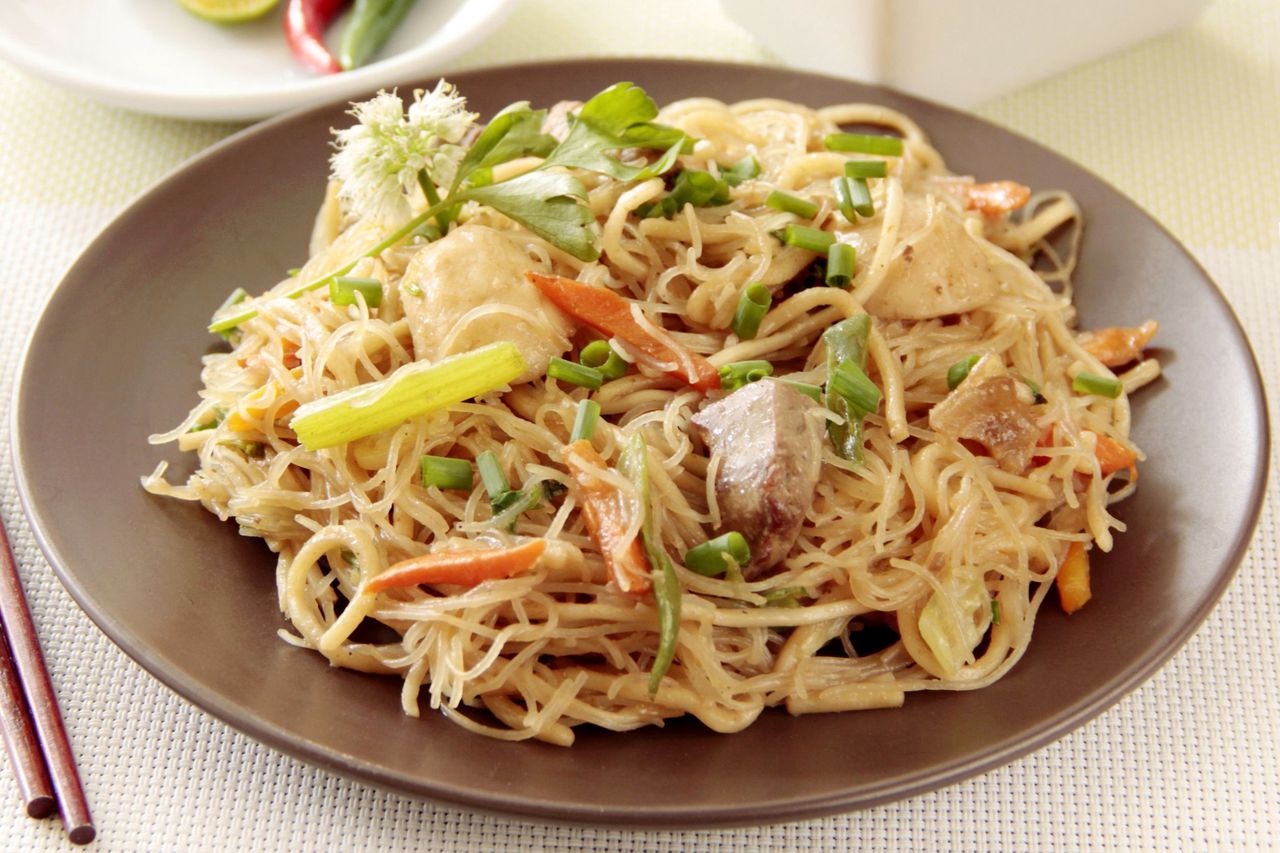 Makaron sojowy. Jak go przygotować proste dania kuchni azjatyckiej?