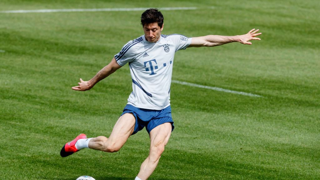 Getty Images / Roland Krivec/DeFodi Images  / Na zdjęciu: Robert Lewandowski
