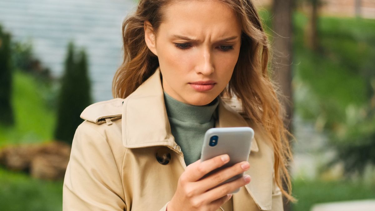 Romans męża tej kobiety wyglądał na prawdziwy 