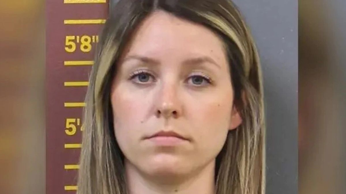 Olivia Ortz została aresztowana pod zarzutem seksu z niepełnoletnią uczennicą. Fot. Departament Policji New Wilmington.
