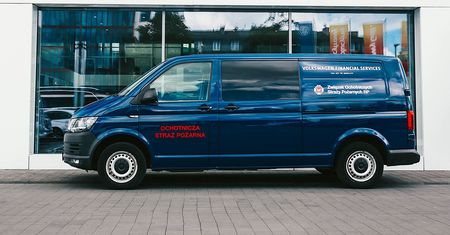 Volkswagen przekazał 30 Transporterów T6 Straży Pożarnej