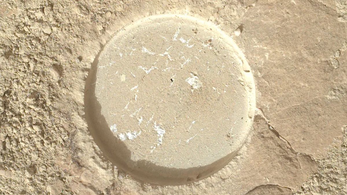 Łazik natknął się na Marsie na niezwykle obiecujące skały