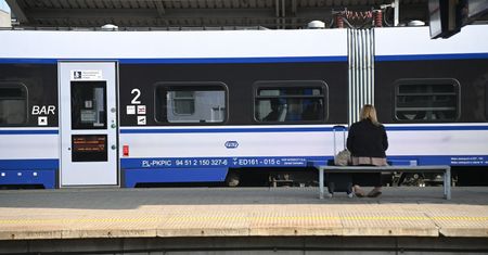 Wielka promocja PKP. Bilety kolejowe z Warszawy tańsze o ponad połowę
