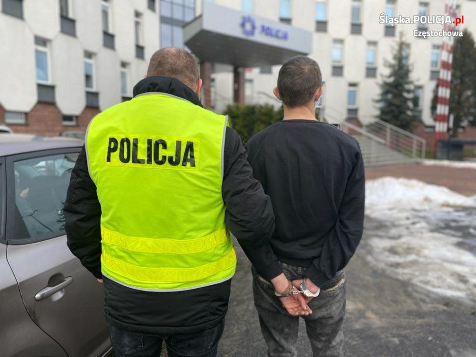 Częstochowa. Chciał się wzbogacić na WOŚP. Ukradł sześć skarbonek z pieniędzmi