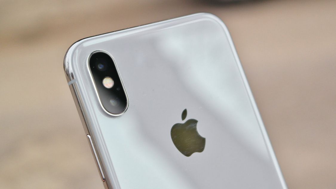 Apple powoli zapomina o swojej perełce. iPhone X idzie w odstawkę [opinia] 1