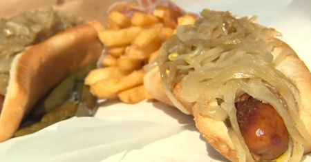 Hit prosto z ulic Chicago. Przepis na hot doga "po polsku"